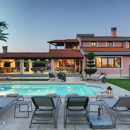 Ines Holiday home Pula