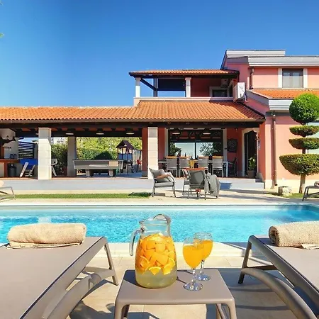 Ines Holiday home