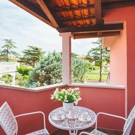 Holiday home Ines