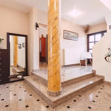 Ines Holiday home Pula